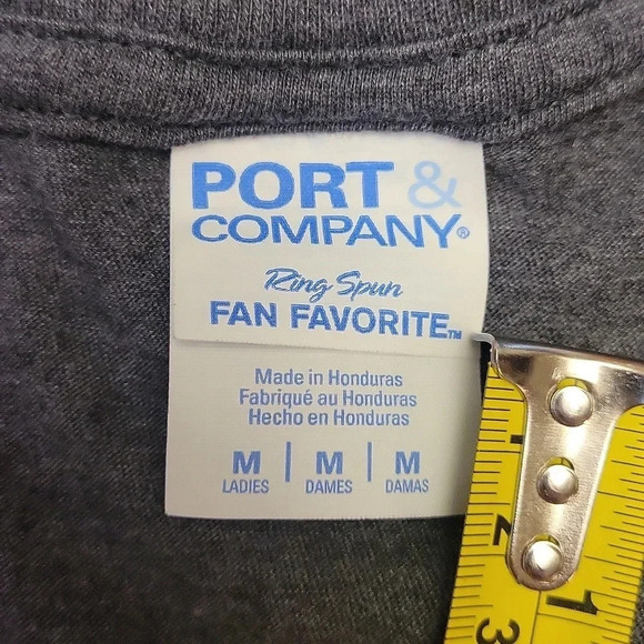 🛍Port & Company Batman Dark Grey‎ Logo Round Neck Short Sleeve Womens Medium - Picture 2 of 7